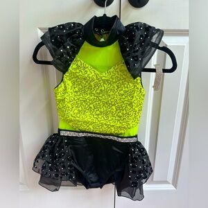 Weissman “Beautiful Stranger” costume